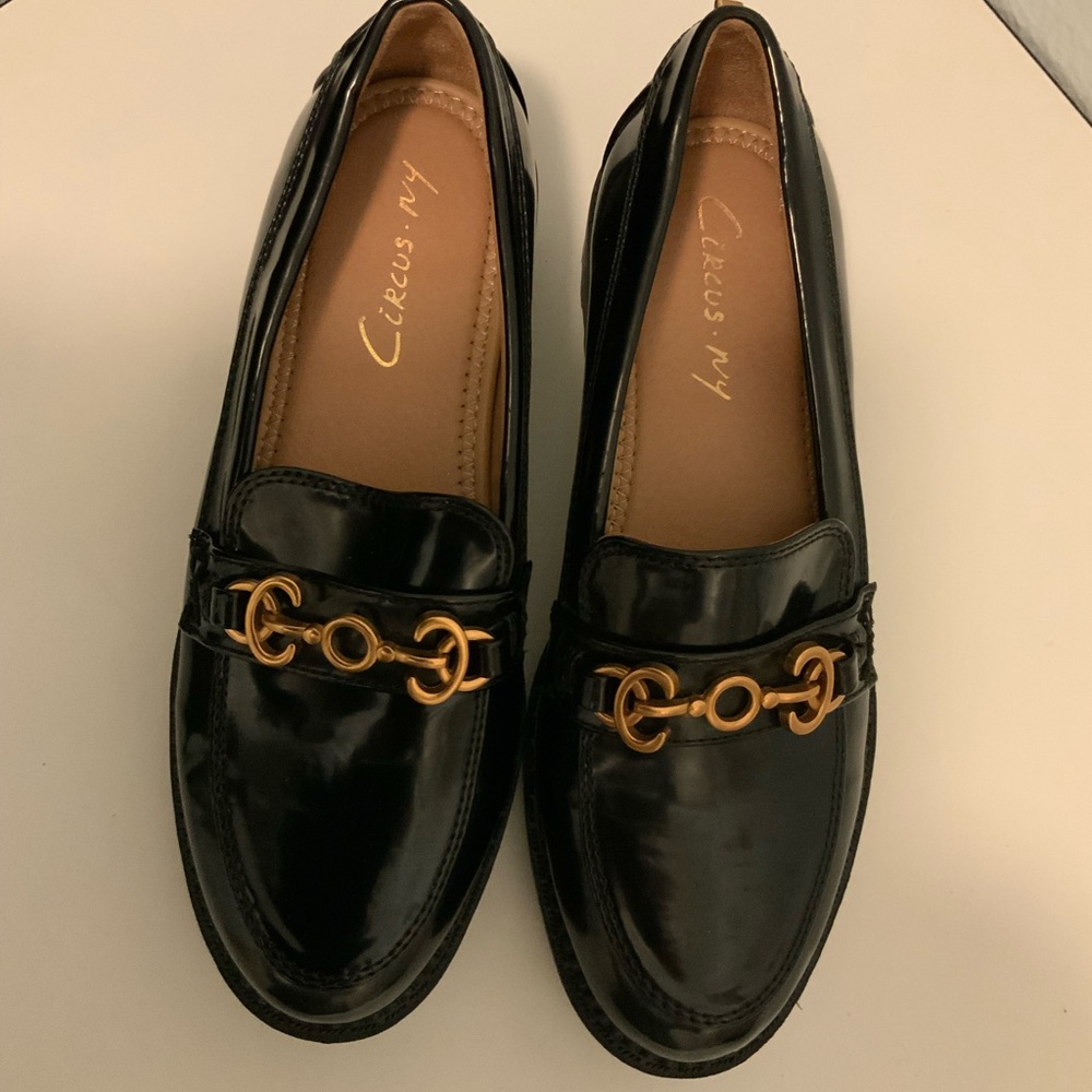 NWOT Sam Edelman circus Black Loafers with Gold Detail - Picture 2 of 8